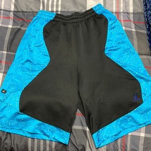 Jordan shorts - size Medium